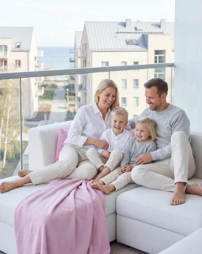 Hyödynnä 35 % kotitalousvähennys ja tee ammattimaisesta kotisiivouksesta edullinen osa perheesi arkea.
